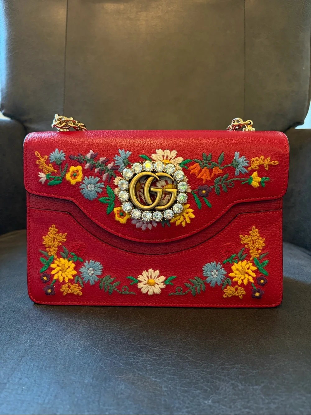 Gucci Red Floral Embroidered Shoulder Bag with Crystal Double G
